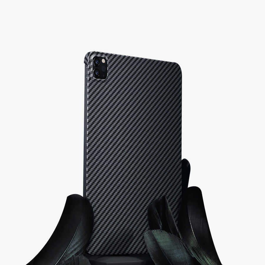 iPad Pro 11 2022 M2 Kılıf Benks Essential Kevlar Karbon Fiber Kılıf Siyah