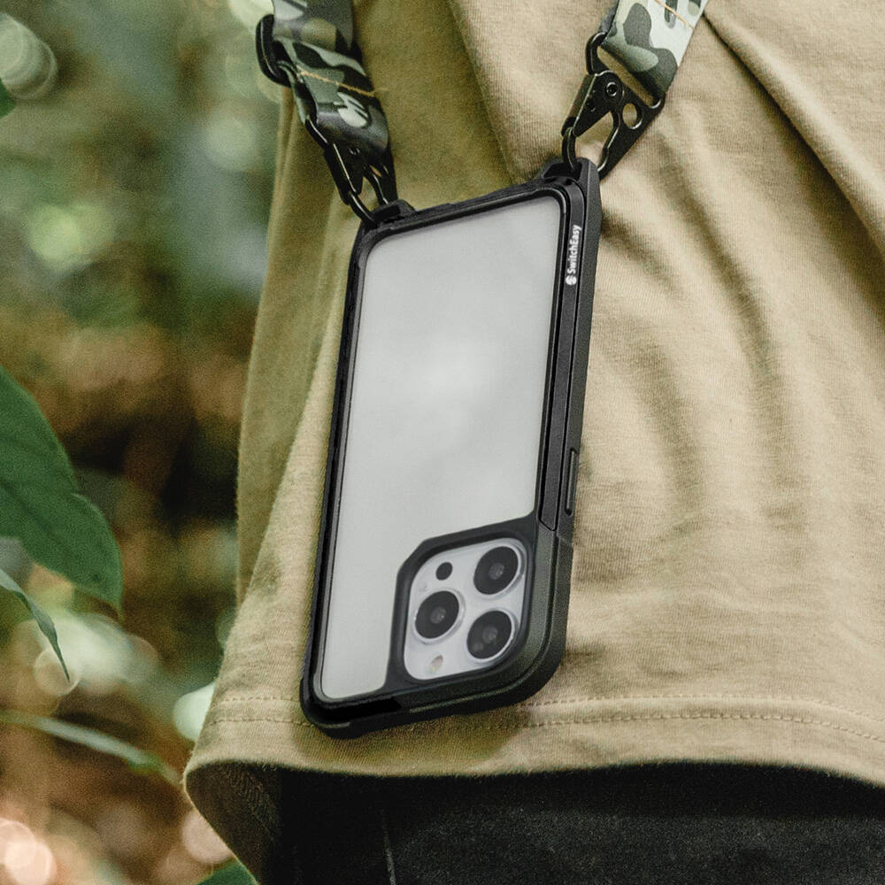 iPhone 13 Pro Kılıf Boyun Askılı Kompozit Tasarımlı Şok Önleyicili Lisanslı Switcheasy Odyssey Kılıf Rainbow