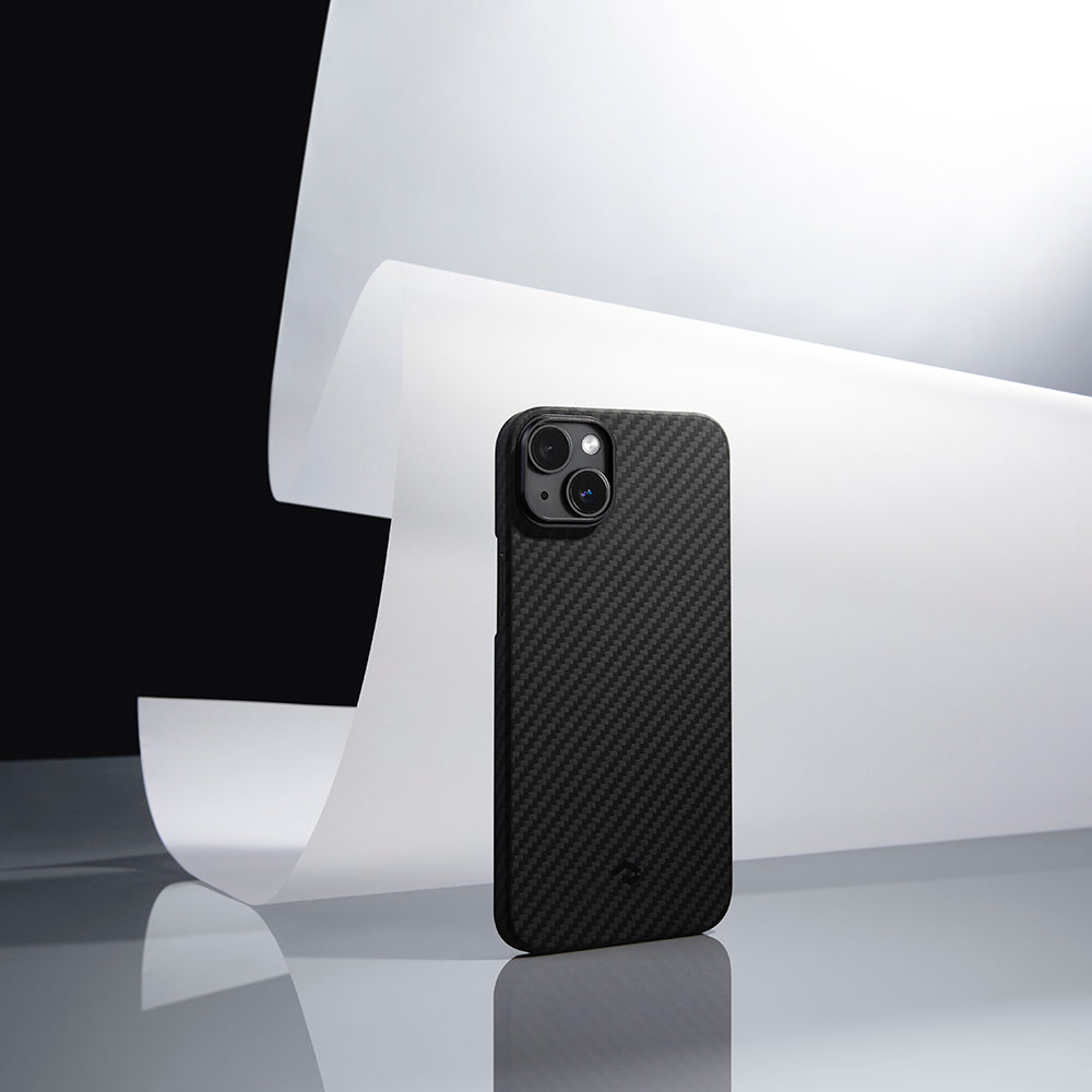 iPhone 14 Kılıf Magsafe Şarj Özellikli 1500D Aramid Fiber Pitaka Ultra-Slim Classic Serisi Black-Grey Twill Kılıf Siyah-Gri