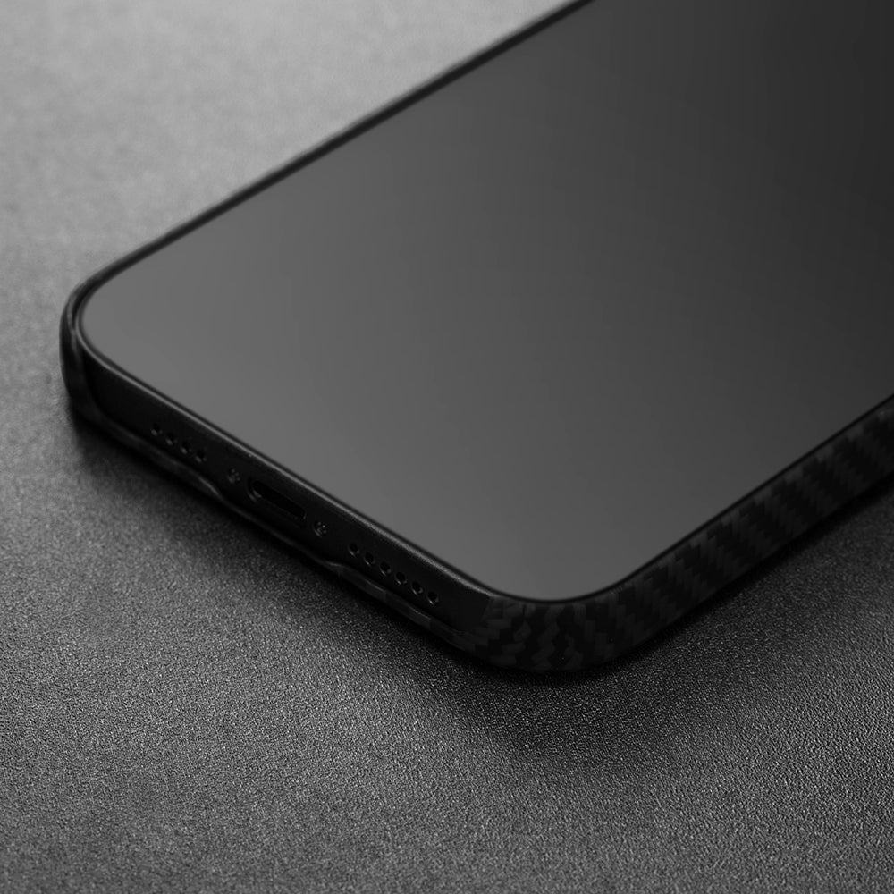 iPhone 14 Kılıf Magsafe Şarj Özellikli 1500D Aramid Fiber Pitaka Ultra-Slim Classic Serisi Black-Grey Twill Kılıf Siyah-Gri
