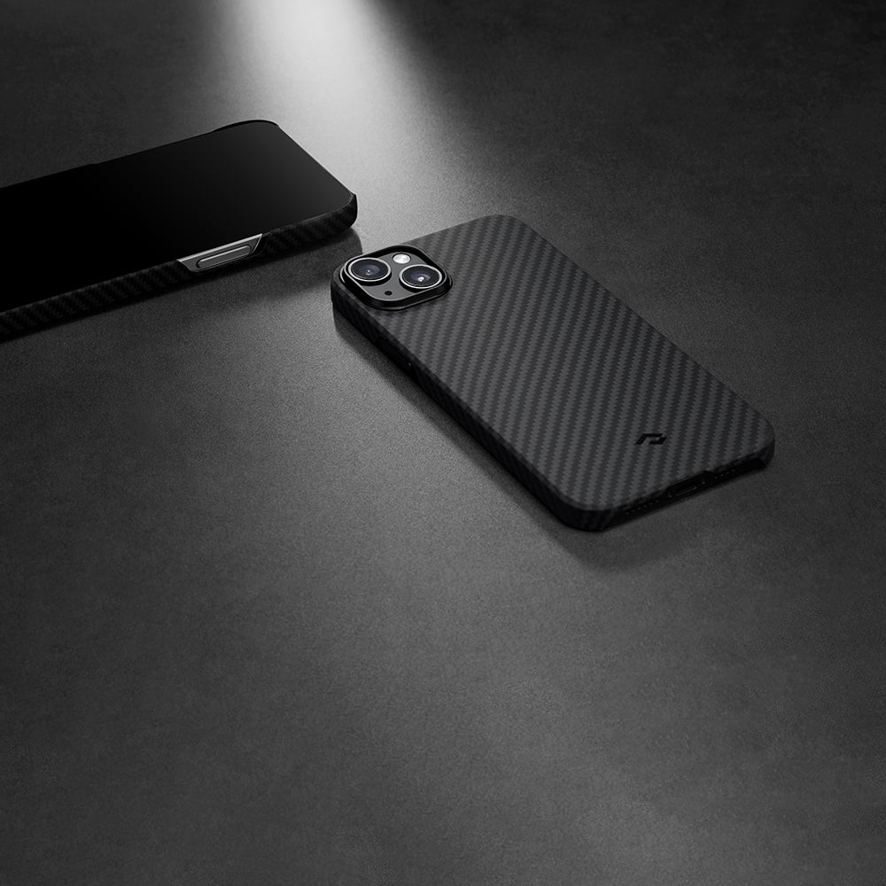 iPhone 14 Kılıf Magsafe Şarj Özellikli 1500D Aramid Fiber Pitaka Ultra-Slim Classic Serisi Black-Grey Twill Kılıf Siyah-Gri