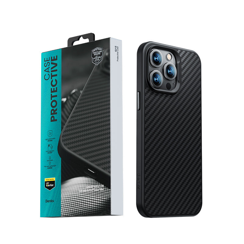 iPhone 14 Plus Kılıf Karbon Fiber Magsafe Şarj Özellikli Benks Hybrid ArmorPro 1500D Kevlar Kılıf Siyah