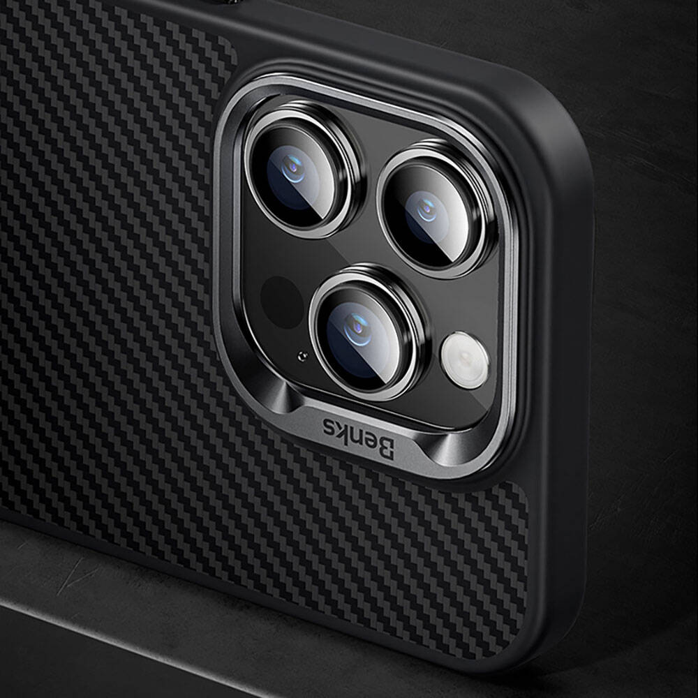 iPhone 14 Pro Kılıf Karbon Fiber Magsafe Şarj Özellikli Benks Hybrid ArmorPro 600D Kevlar Kılıf Siyah
