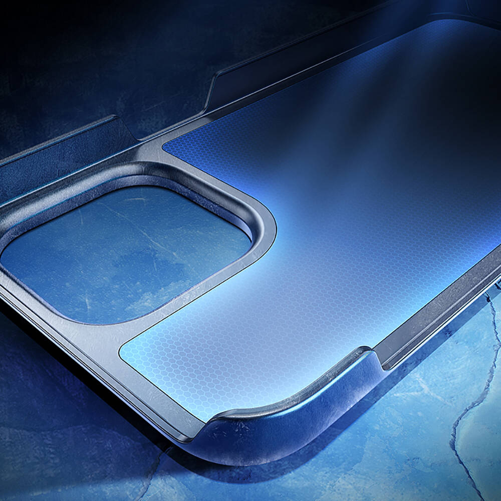 iPhone 14 Pro Kılıf Magsafe Şarj Özellikli Soğutucu Benks Biliz Kılıf Gri