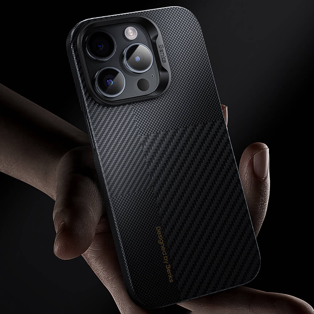 iPhone 14 Pro Max Kılıf Magsafe Şarj Özellikli Karbon Fiber Benks Montage ArmorAir Kevlar Kılıf Siyah