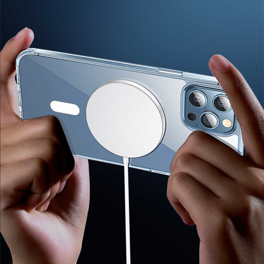 iPhone 14 Pro Max Wiwu Magsafe Şarj Özellikli Lens Korumalı Şeffaf Silikon Kılıf Siyah