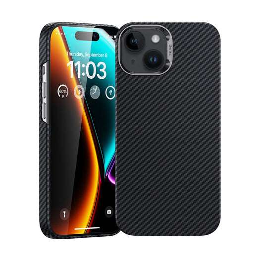 Apple iPhone 15 Plus Kılıf M-safe Özellikli Karbon Fiber Benks Essential ArmorAir 600D Kevlar Kapak