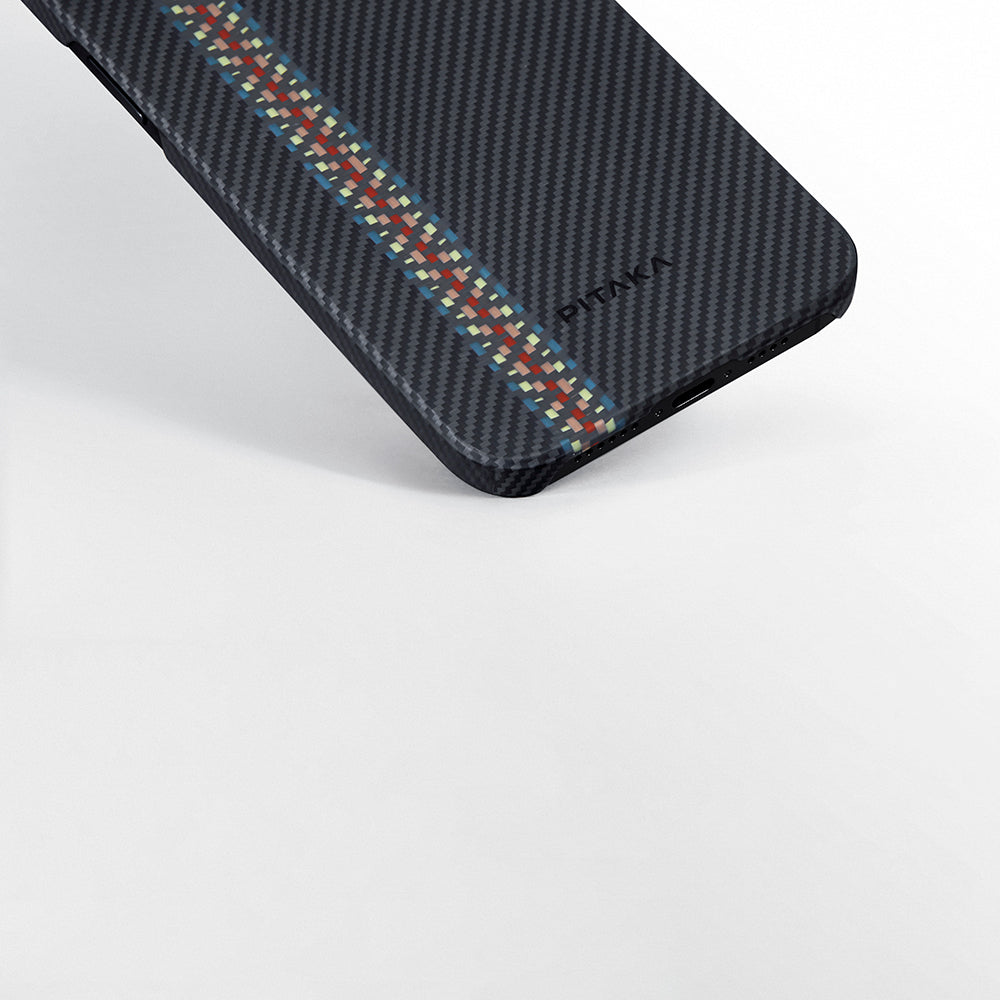 iPhone 15 Plus Kılıf Magsafe Şarj Özellikli 600D Aramid Fiber Pitaka Tactile Woven Orchestra Serisi Rhapsody Kılıf Siyah