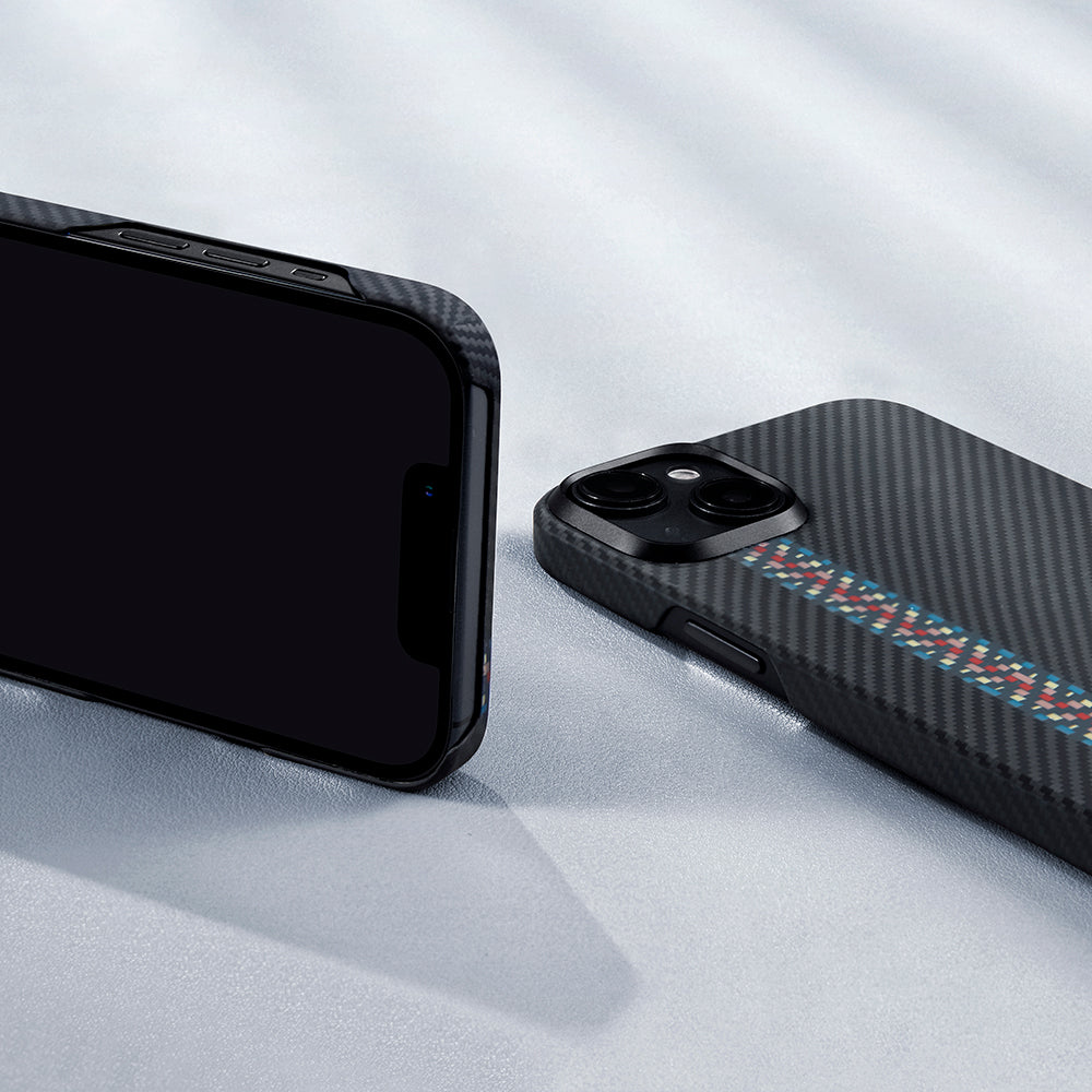 iPhone 15 Plus Kılıf Magsafe Şarj Özellikli 600D Aramid Fiber Pitaka Tactile Woven Orchestra Serisi Rhapsody Kılıf Siyah