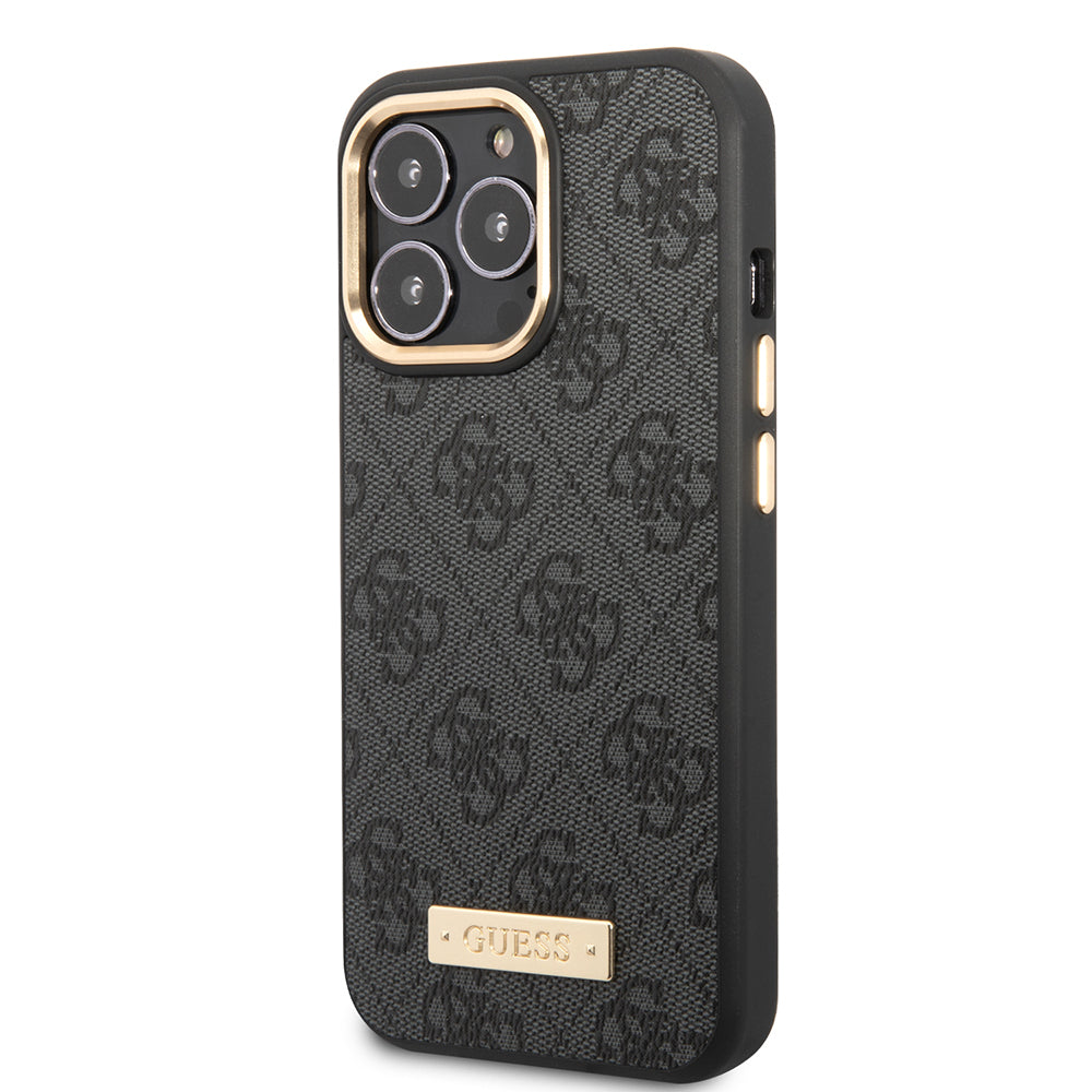 Apple iPhone 15 Pro Max Kılıf Guess Orjinal Lisanslı M-safe Şarj Özellikli 4G Desenli PU Metal Plaka Klasik Logolu Kapak Kahverengi
