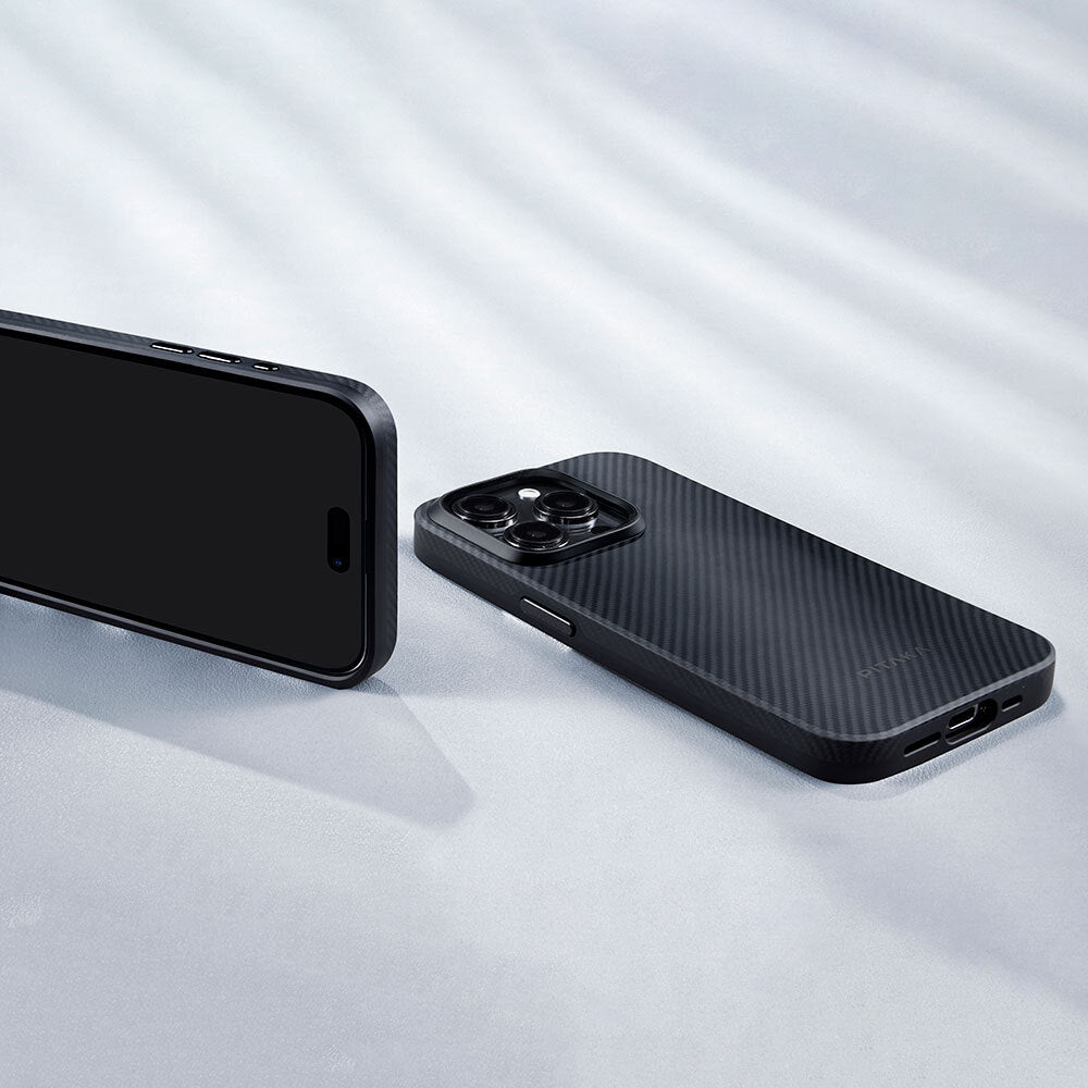 iPhone 15 Pro Max Kılıf Magsafe Şarj Özellikli 600D Aramid Fiber Pitaka Military-Grade Classic Serisi Black-Grey Twill Kılıf Siyah-Gri