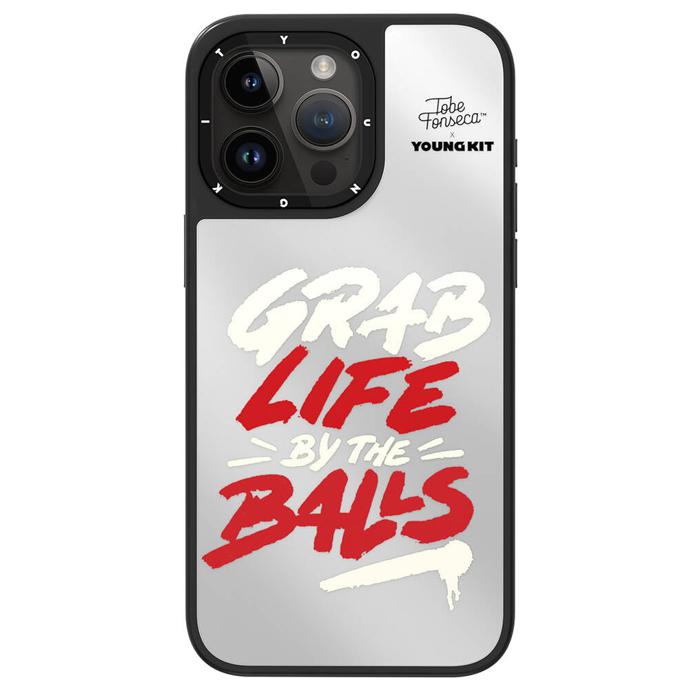 iPhone 15 Pro Max Kılıf Tobias Fonseca Tasarımlı Youngkit Mirror Kılıf Pembe