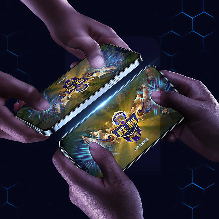 Apple iPhone 16E Benks Mat Ekran Koruyucu Parmak İzi Bırakmayan Oyunculara Özel Ekran Filmi Siyah