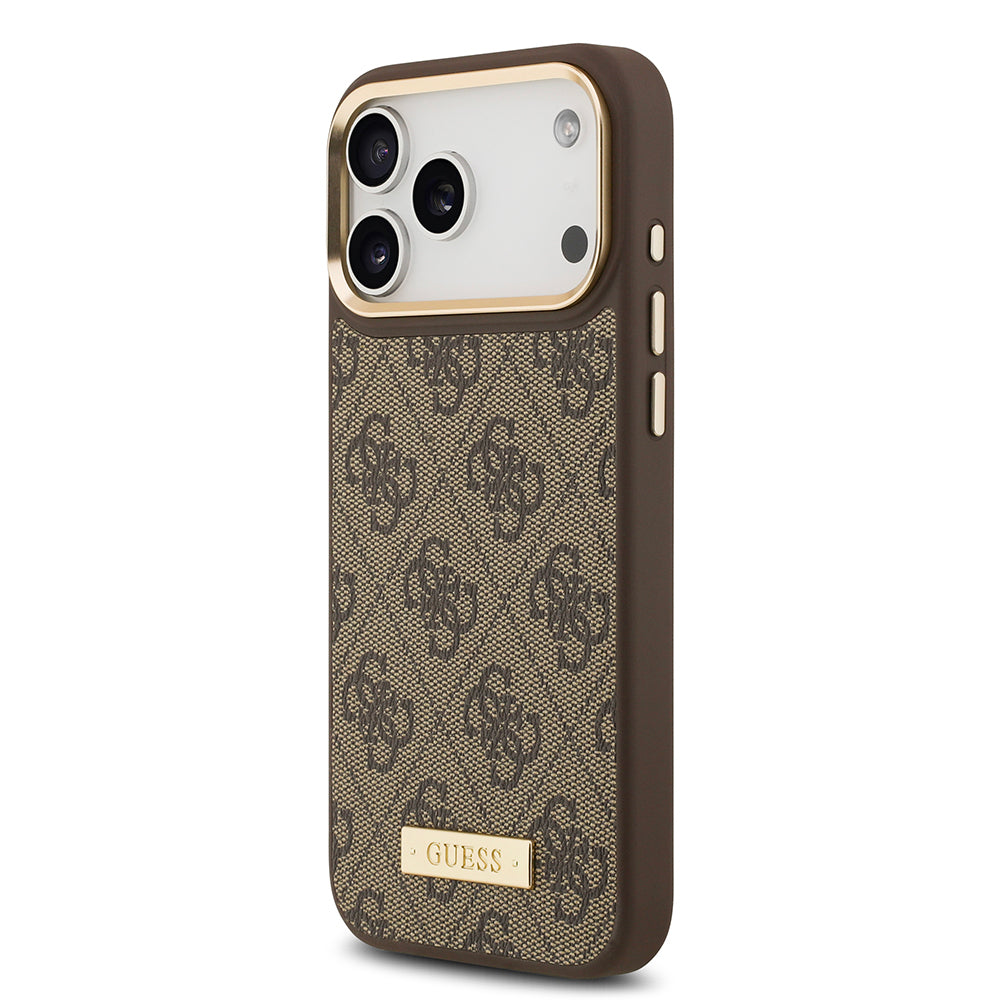 Apple iPhone 17 Pro Max Kılıf Guess Orjinal Lisanslı M-safe Şarj Özellikli 4G Desenli PU Metal Plaka Klasik Logolu Kapak Kahverengi