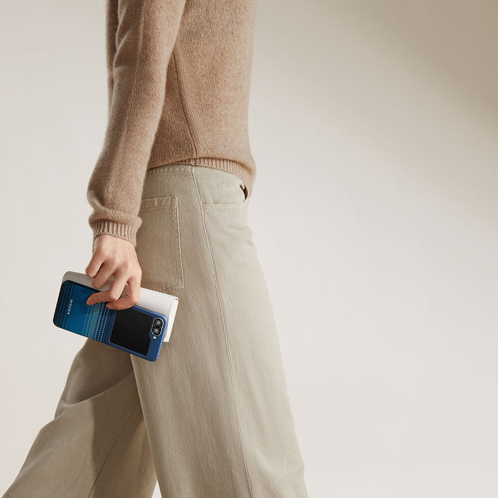 Galaxy Z Flip 6 Kılıf Magsafe Şarj Özellikli Aramid Fiber Pitaka Tactile Woven Sunset-Moonrise Serisi Moonrise Kılıf Mavi