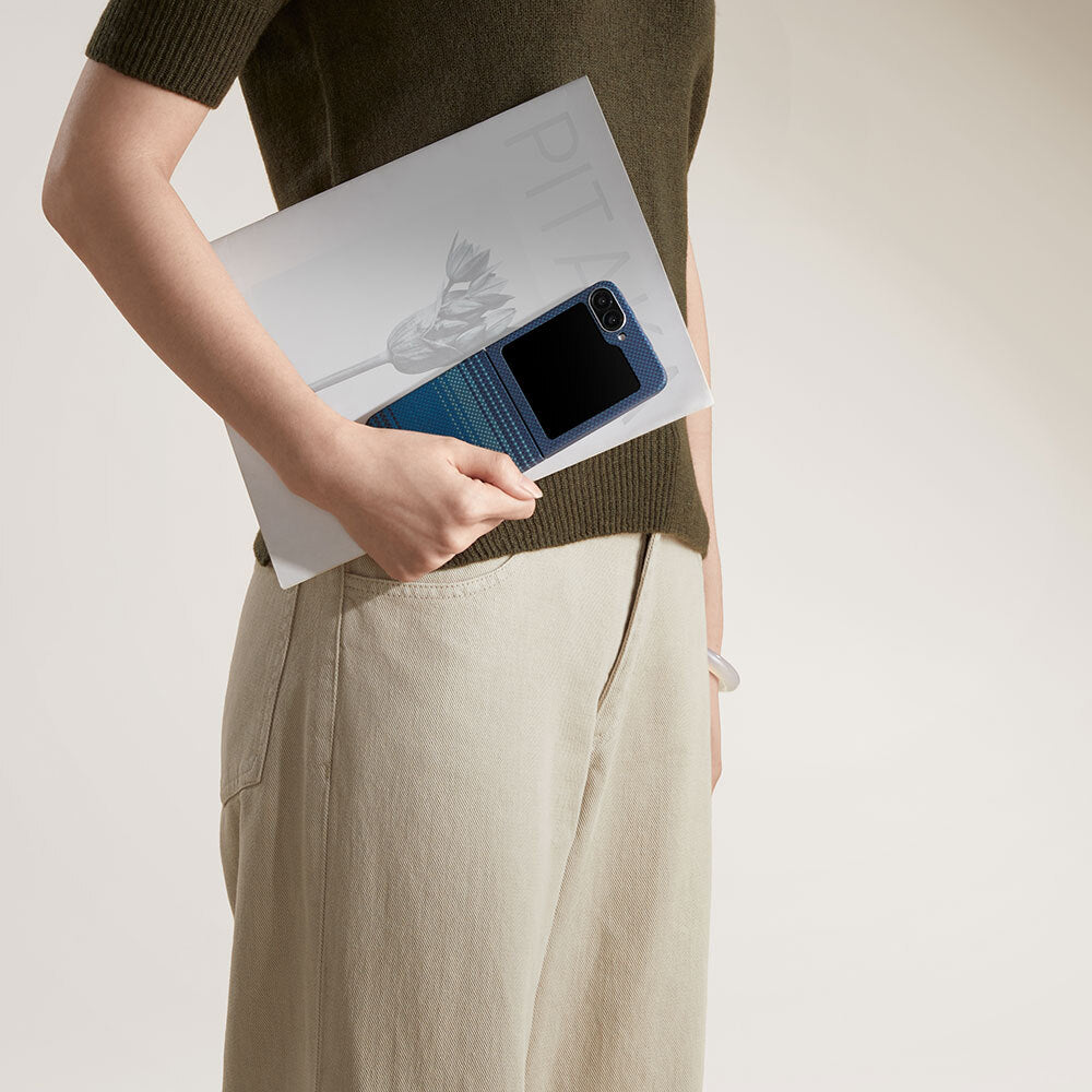 Galaxy Z Flip 6 Kılıf Magsafe Şarj Özellikli Aramid Fiber Pitaka Tactile Woven Sunset-Moonrise Serisi Moonrise Kılıf Mavi