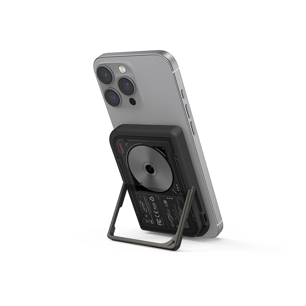 Skinarma Nexus Nova Kablosuz ve PD Hızlı Şarj Özellikli Standlı Taşınabilir Powerbank 20W 5000mAh Siyah