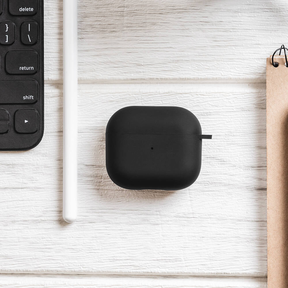 Airpods 3. Nesil Kılıf Yumuşak Dokunuşlu Likit Silikon Tasarımlı Lisanslı Switcheasy Skin Kılıf Yeşil