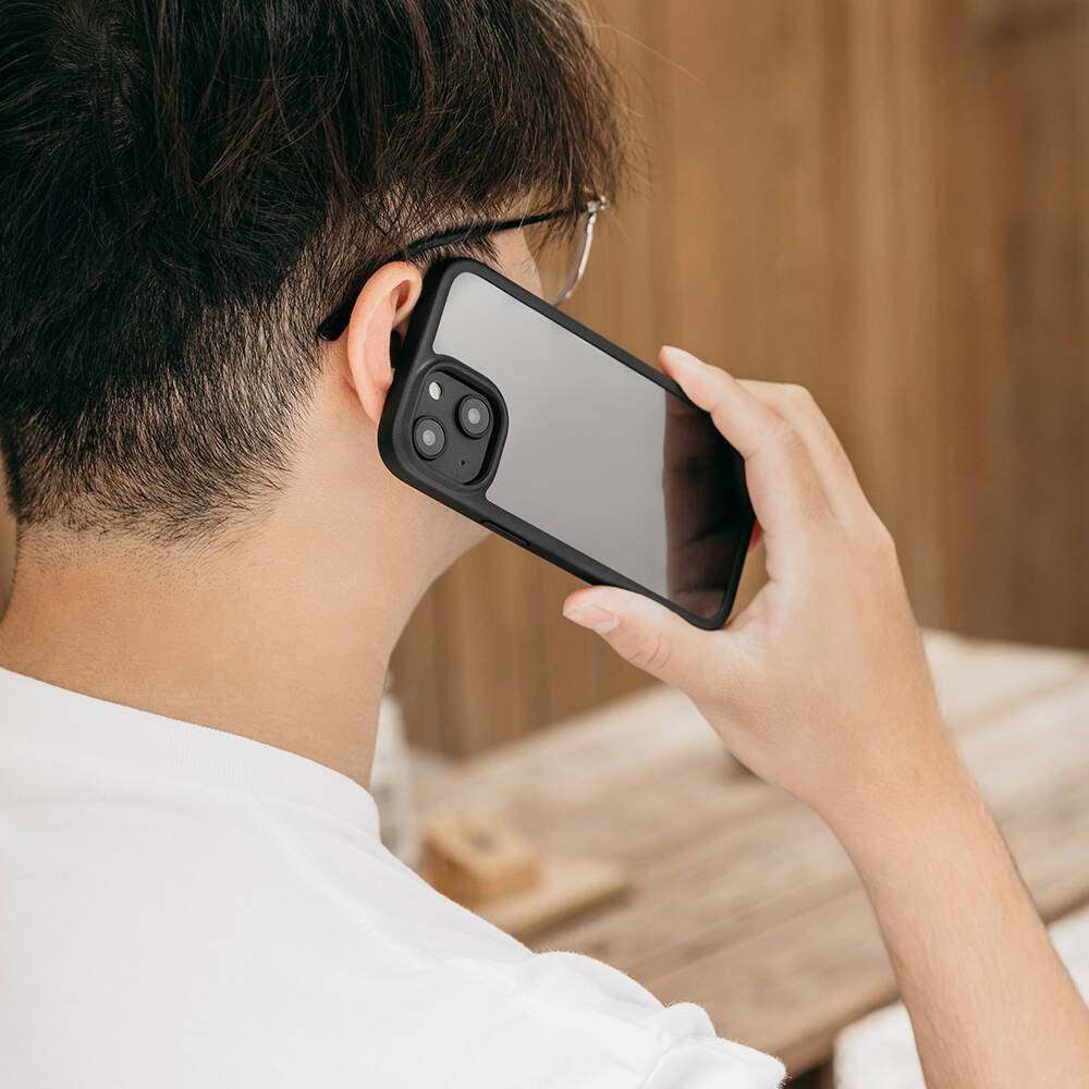 iPhone 14 Pro Kılıf Ultra İnce Şok Önleyicili Lisanslı Switcheasy Aero Plus Kılıf Siyah