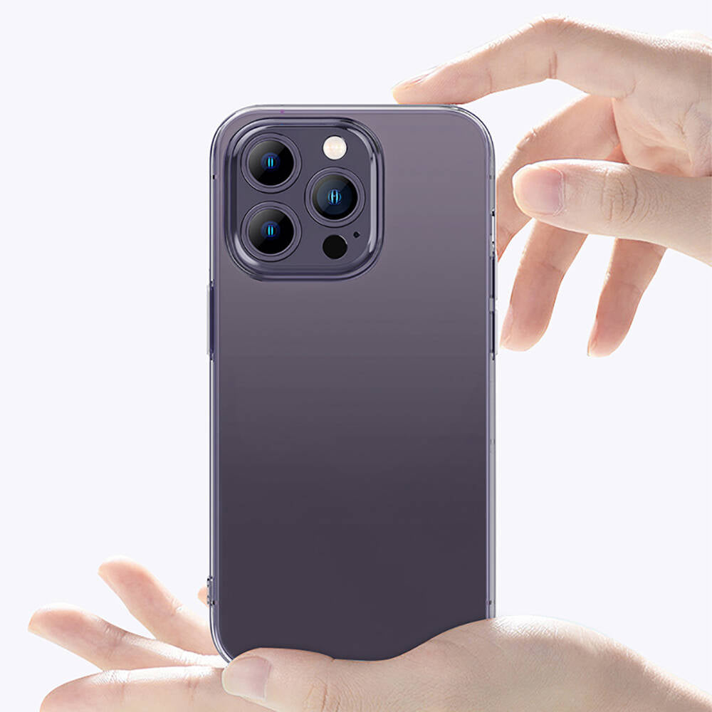 iPhone 14 Pro Max Kılıf Airbagli Şeffaf Darbe Emici Silikon Tasarımlı Recci Clarity Serisi Kılıf Şeffaf