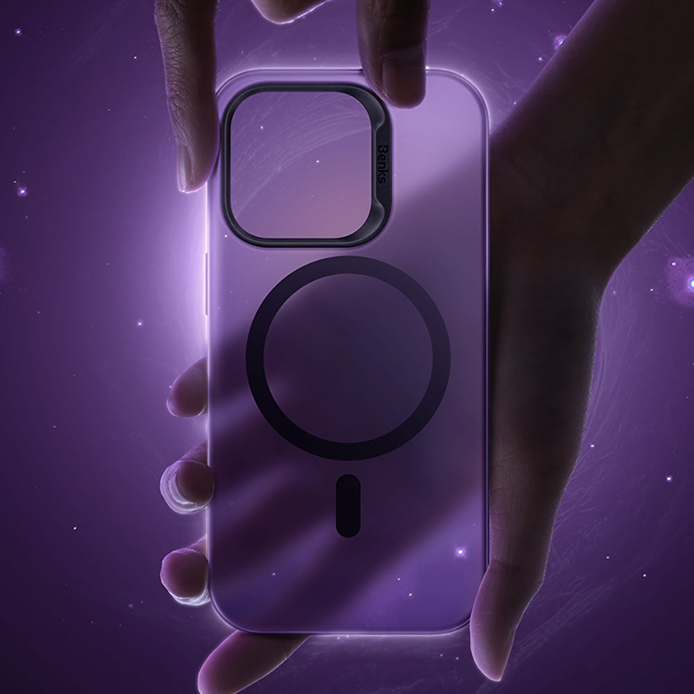 iPhone 14 Pro Max Kılıf Magsafe Şarj Özellikli Benks Lucid Armor Kılıf Siyah