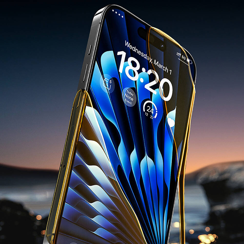 iPhone 15 Plus Benks Glass Warrior HD Cam Ekran Koruyucu + Kolay Uygulama Aparatlı Siyah