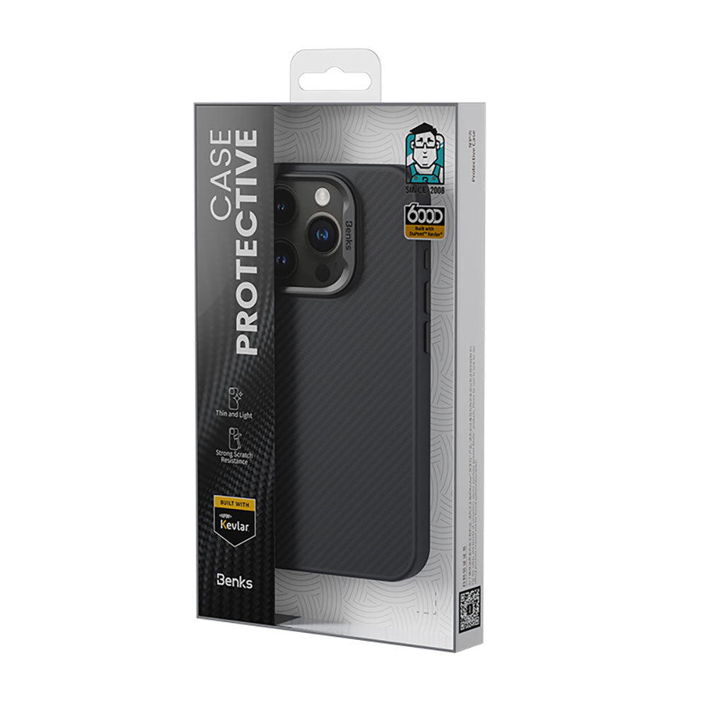 iPhone 15 Plus Kılıf Karbon Fiber Magsafe Şarj Özellikli Benks Hybrid ArmorPro 600D Kevlar Kılıf Siyah