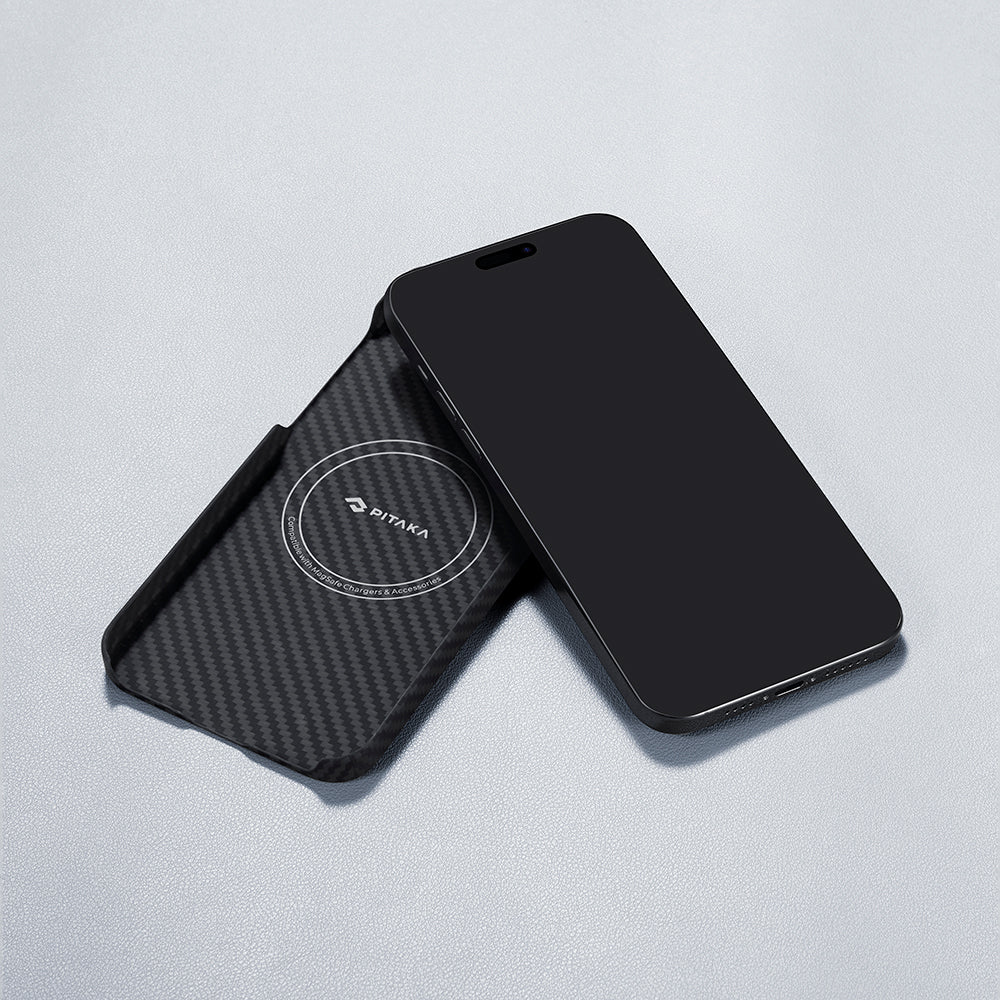 iPhone 15 Plus Kılıf Magsafe Şarj Özellikli 1500D Aramid Fiber Pitaka Ultra-Slim Classic Serisi Black-Grey Twill Kılıf Siyah-Gri