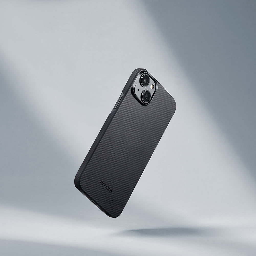 iPhone 15 Plus Kılıf Magsafe Şarj Özellikli 600D Aramid Fiber Pitaka Ultra-Slim Classic Serisi Black-Grey Twill Kılıf Siyah-Gri