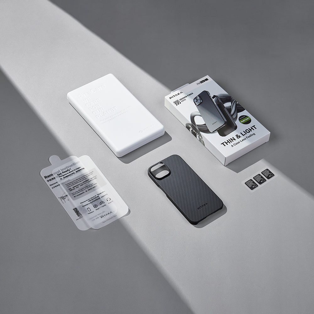 iPhone 15 Plus Kılıf Magsafe Şarj Özellikli 600D Aramid Fiber Pitaka Ultra-Slim Classic Serisi Black-Grey Twill Kılıf Siyah-Gri