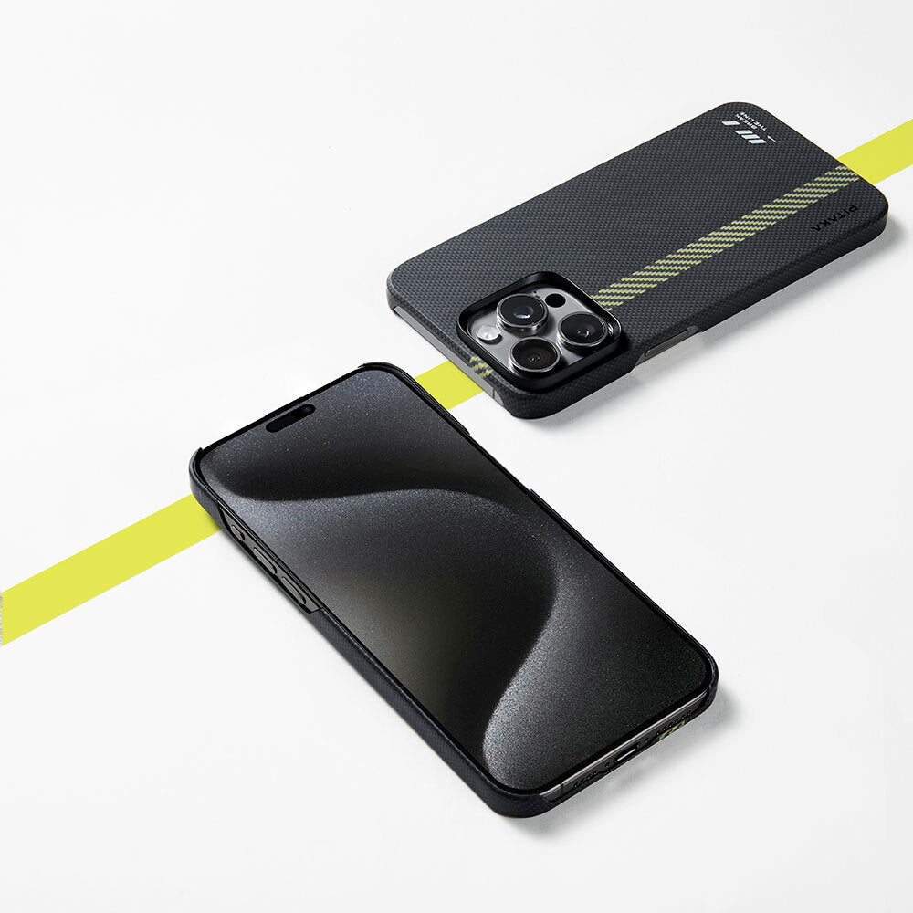 iPhone 15 Pro Kılıf Magsafe Şarj Özellikli Aramid Fiber Pitaka Tactile Woven Break The Line Kılıf Siyah