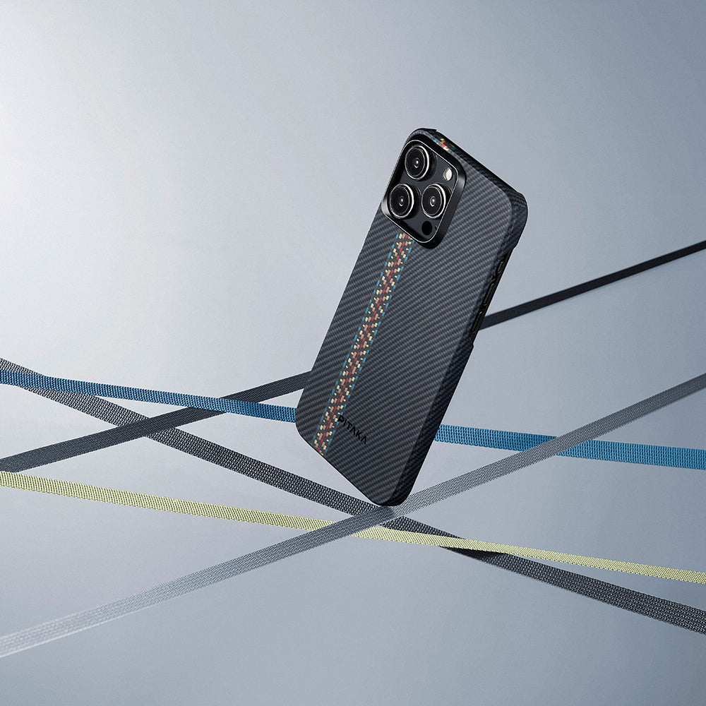 iPhone 15 Pro Max Kılıf Magsafe Şarj Özellikli 600D Aramid Fiber Pitaka Tactile Woven Orchestra Serisi Rhapsody Kılıf Siyah
