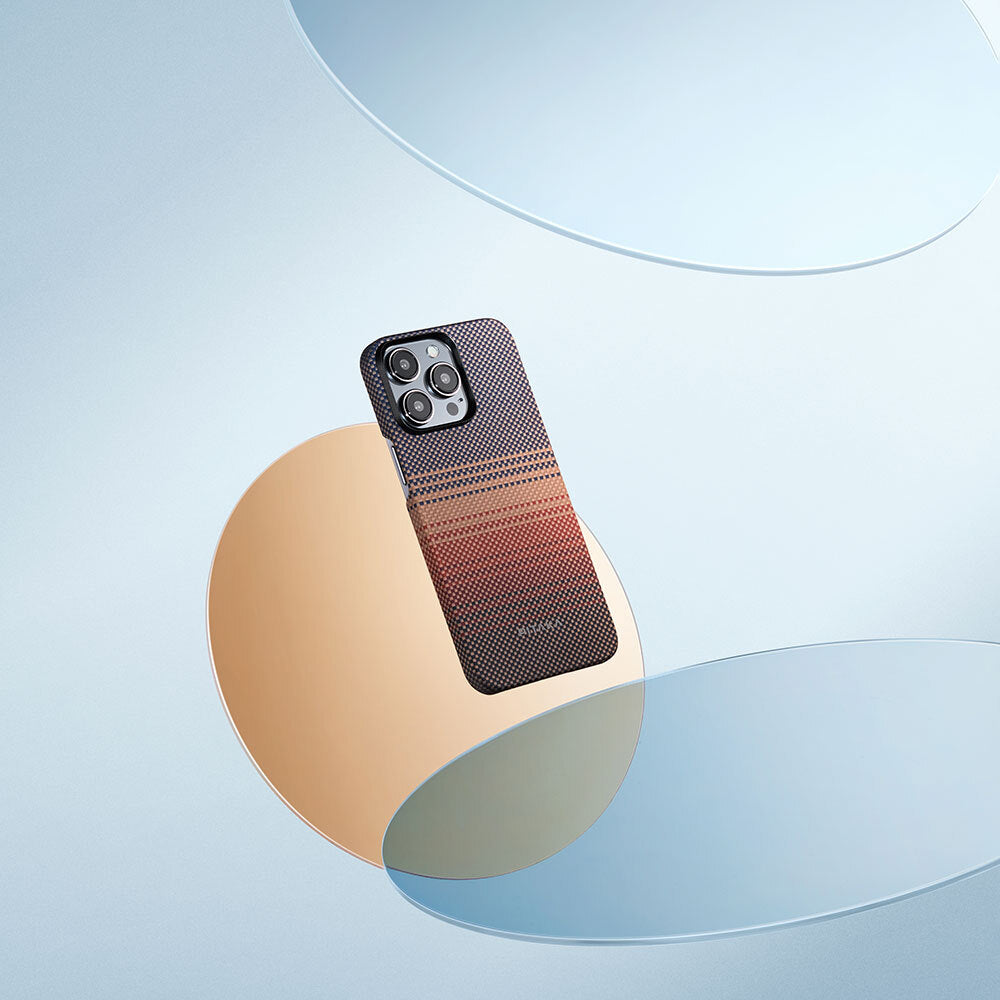 iPhone 15 Pro Max Kılıf Magsafe Şarj Özellikli Aramid Fiber Pitaka Tactile Woven Sunset-Moonrise Serisi Sunset Kılıf Kahverengi