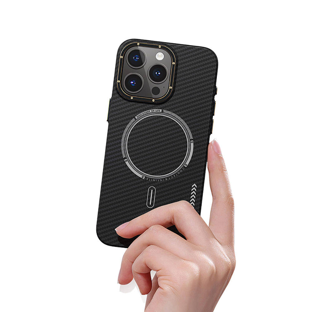 iPhone 15 Pro Max Kılıf Recci Machinist Serisi Magsafe Şarj Özellikli Magnetik Karbon Kılıf Gri