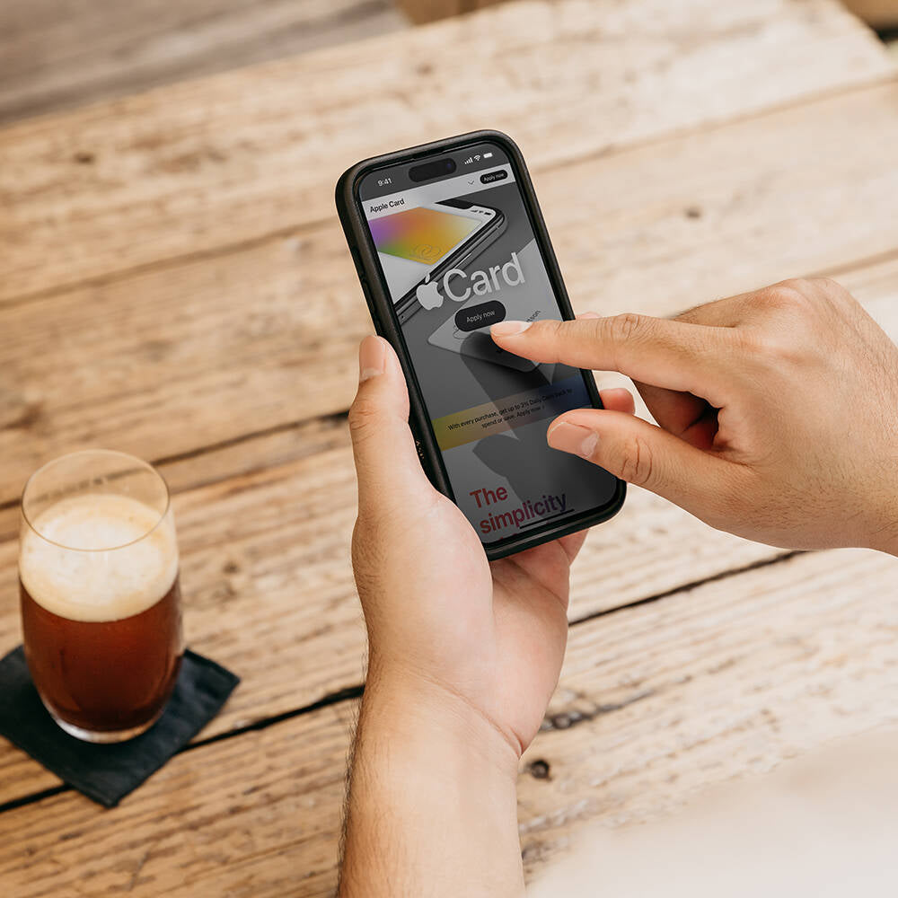 iPhone 15 Pro Max Premium Temperli Ultra HD Lisanslı Switcheasy Glass 9H Cam Ekran Koruyucu Renksiz