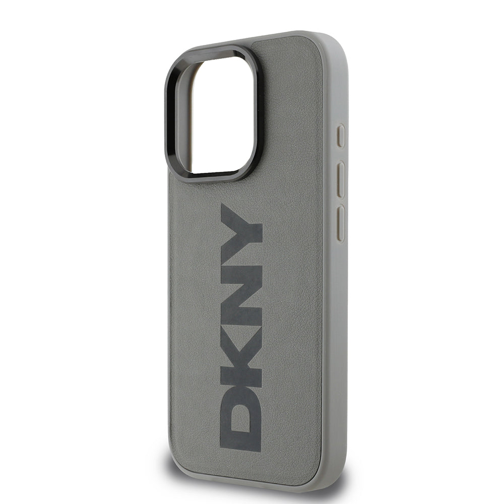 iPhone 16 Pro Kılıf DKNY Orjinal Lisanslı Magsafe Şarj Özellikli PU Deri Plain Kılıf Kahverengi