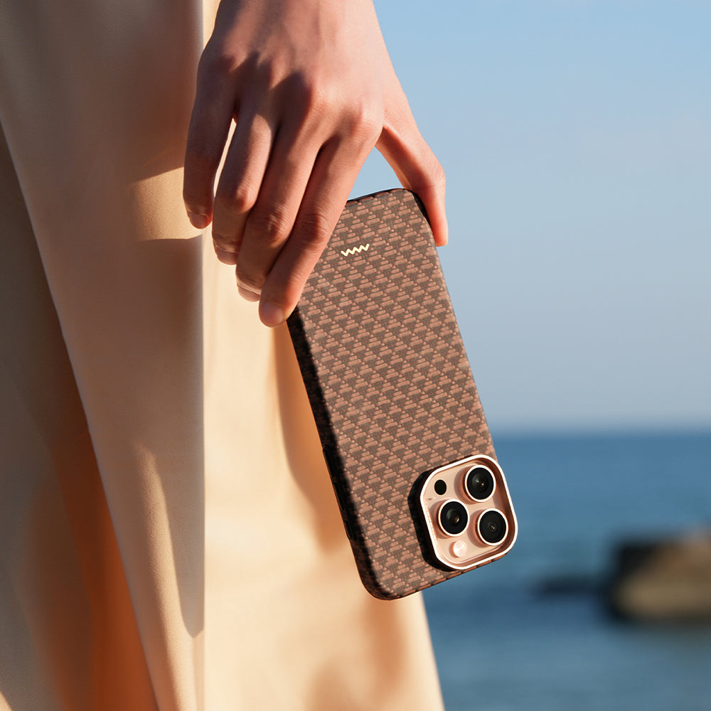 Apple iPhone 16 Pro Kılıf M-safe Şarj Özellikli Raptic Aramid Skin Origin Serisi Kapak Kırmızı