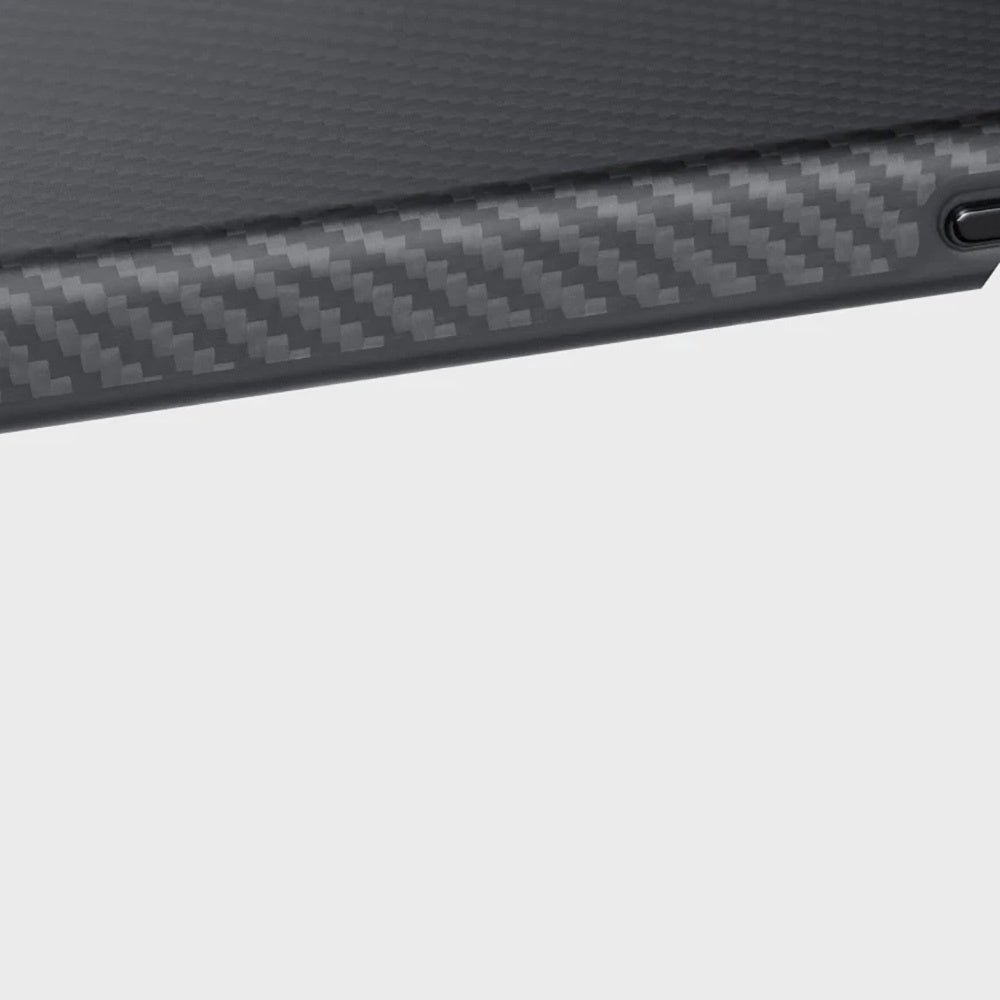 iPhone 16 Pro Kılıf Magsafe Şarj Özellikli Aramid Fiber Pitaka Military-Grade Classic Serisi Black-Grey Twill Kılıf Siyah