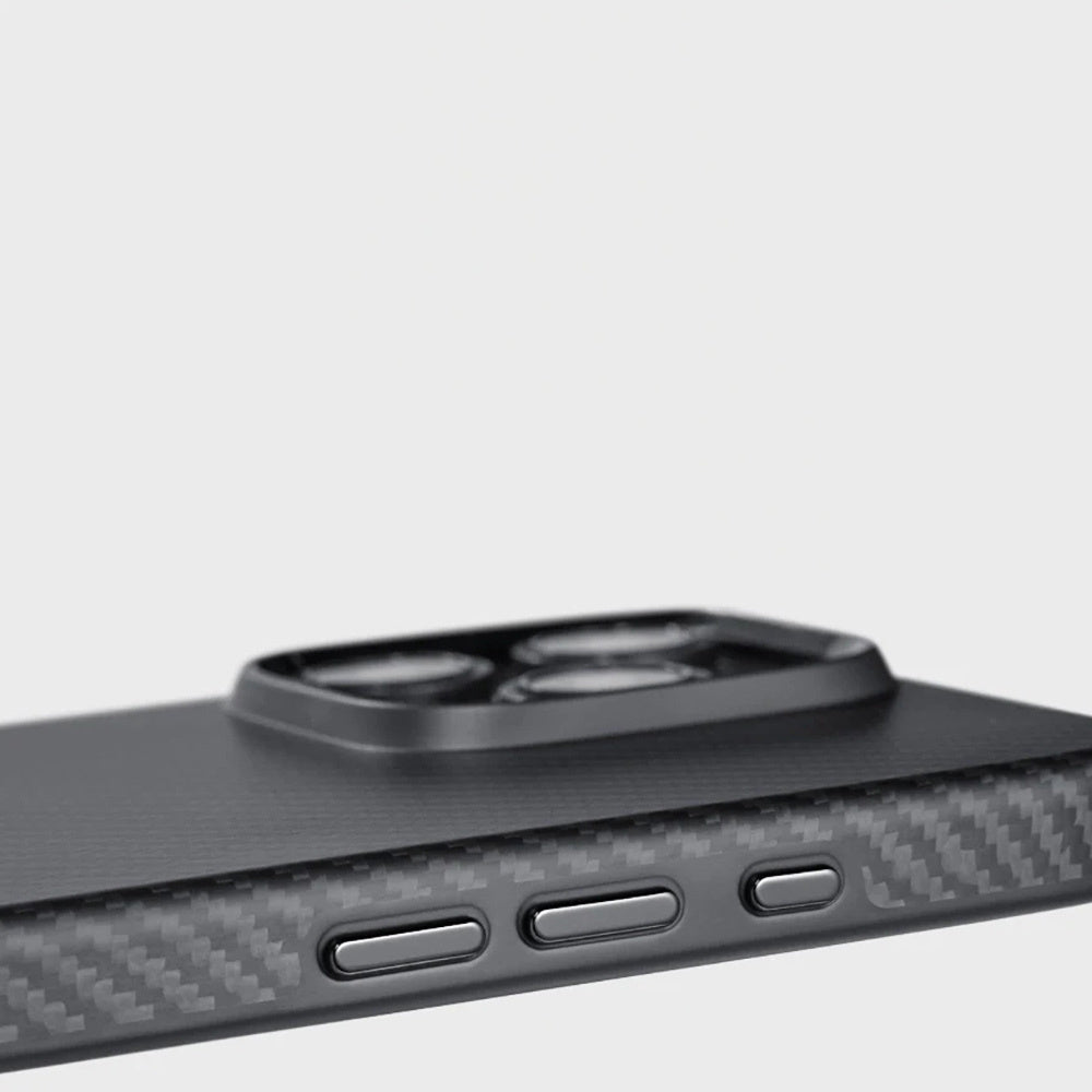 iPhone 16 Pro Kılıf Magsafe Şarj Özellikli Aramid Fiber Pitaka Military-Grade Classic Serisi Black-Grey Twill Kılıf Siyah