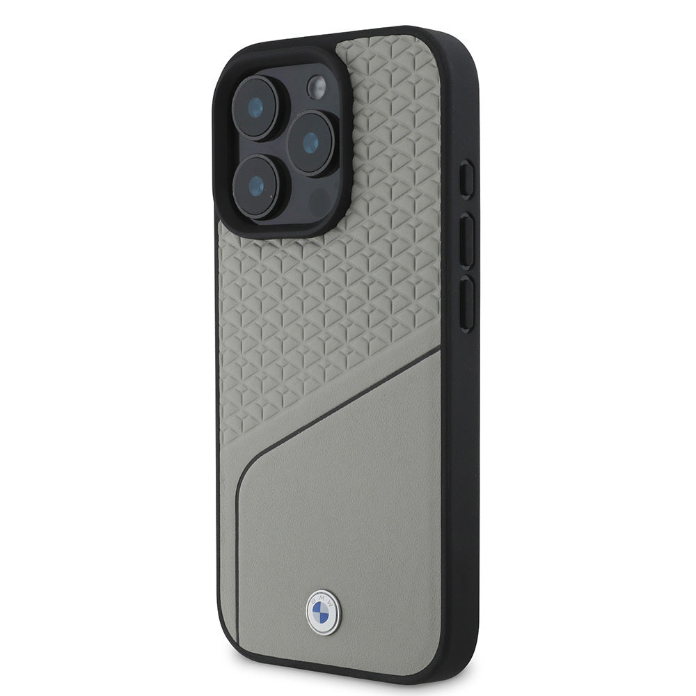 iPhone 16 Pro Max Kılıf BMW Orjinal Lisanslı Magsafe Şarj Özellikli Metal Logolu Dokulu ve Çizgili Deri Kılıf Siyah