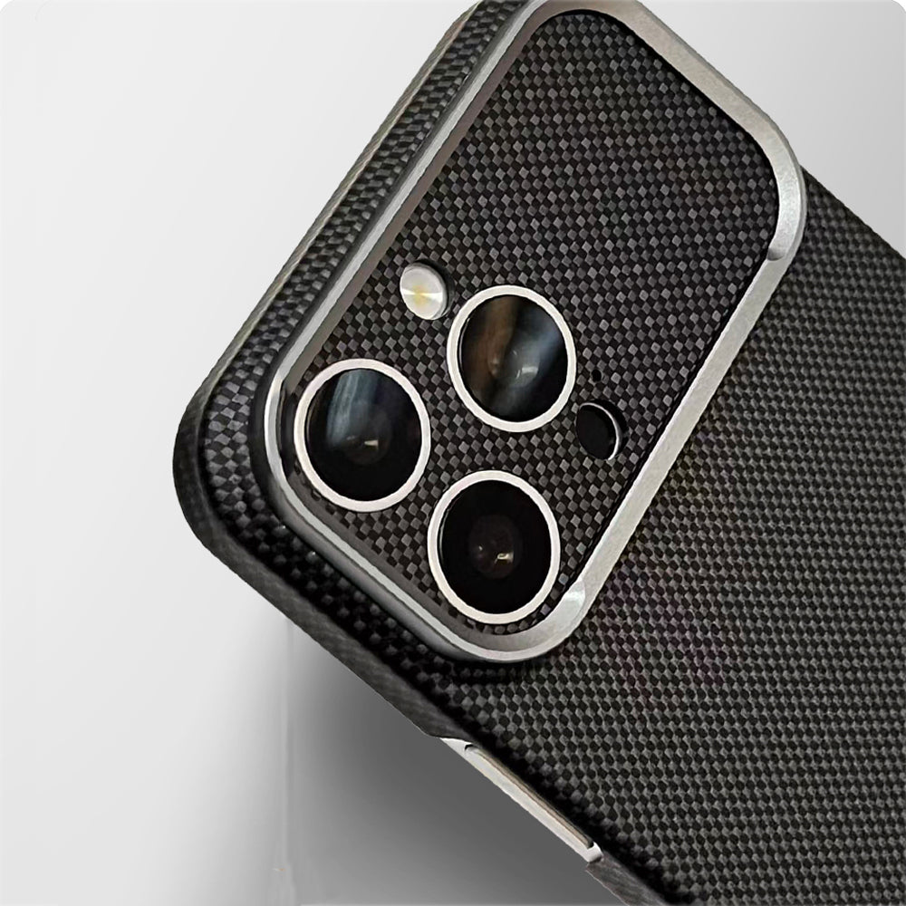 Apple iPhone 16 Pro Max Kılıf M-Safe Şarj Özellikli Zore Paris Zerre Sert PC Kapak