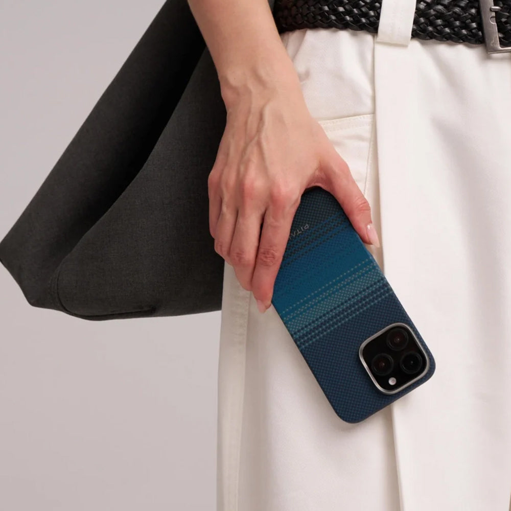 iPhone 16 Pro Max Kılıf Magsafe Şarj Özellikli Aramid Fiber Pitaka Tactile Woven Sunset-Moonrise Serisi Moonrise Kılıf Mavi