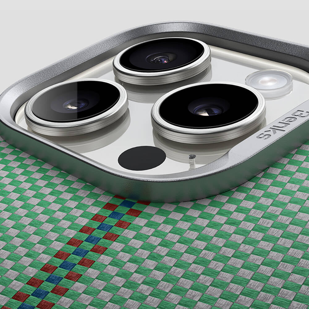 iPhone 16 Pro Max Kılıf Magsafe Şarj Özellikli Karbon Fiber Tasarımlı Benks Passion Green ArmorAir Kevlar Kılıf Yeşil