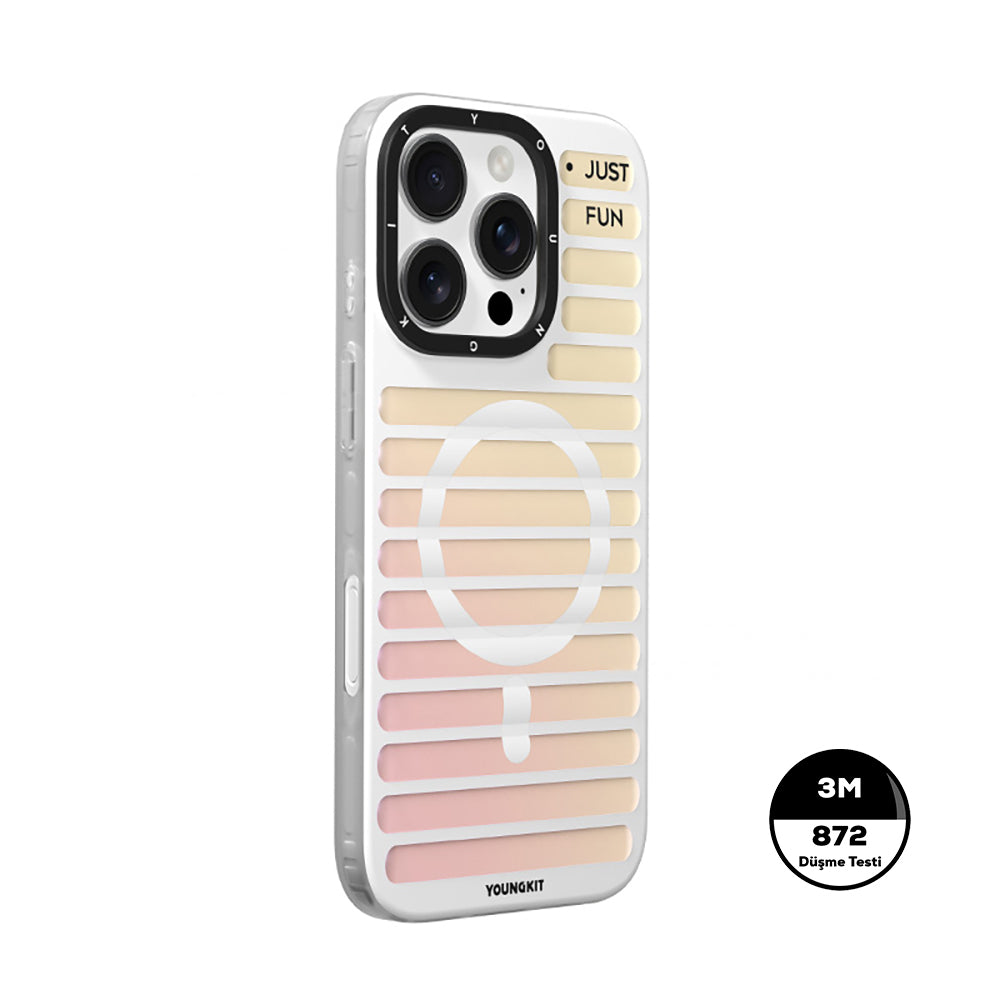 Apple iPhone 16 Pro Max Kılıf M-safe Şarj Özellikli Youngkit Geek Serisi Kapak Beyaz