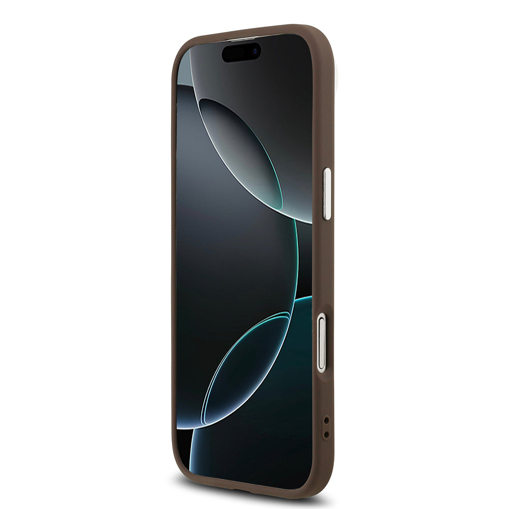 Apple iPhone 17 Air Kılıf Guess Orjinal Lisanslı M-safe Şarj Özellikli Gümüş Metal Kamera Çerçeveli Üçgen Logo 4G Desenli Kapak Kahverengi