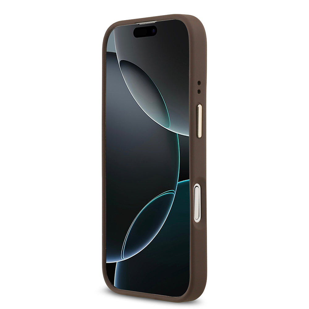 Apple iPhone 17 Kılıf Guess Orjinal Lisanslı M-safe Şarj Özellikli Gold Metal Kamera Çerçeveli PU Deri 4G Desenli Yazı Logolu Kapak Pembe