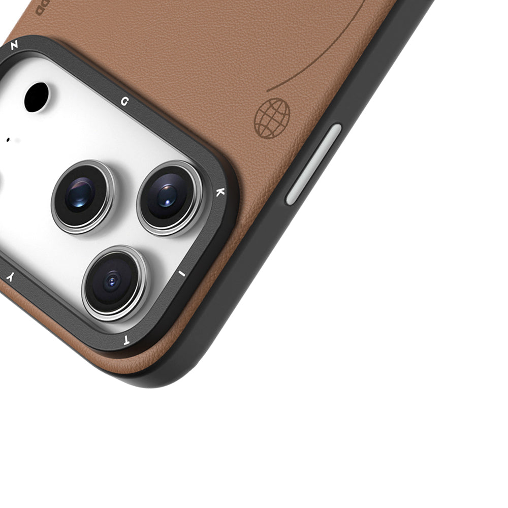 Apple iPhone 17 Pro Kılıf M-safe Şarj Özellikli Basit Mat Deri Desenli Youngkit Tech Fashion Serisi Kapak Siyah