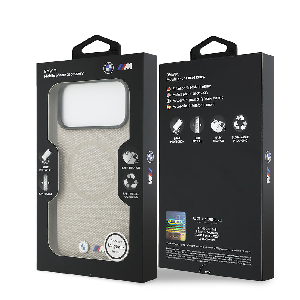 Apple iPhone 17 Pro Max Kılıf BMW Orjinal Lisanslı M-safe Şarj Özellikli Metal Logolu Delikli M Dizayn Deri Kapak Füme