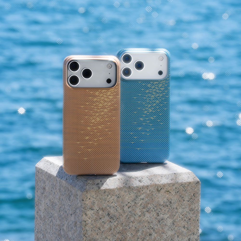 Apple iPhone 17 Pro Max Kılıf M-safe Şarj Özellikli Aramid Fiber Pitaka Glints of Gold Ultra Slim Serisi Kapak Mavi