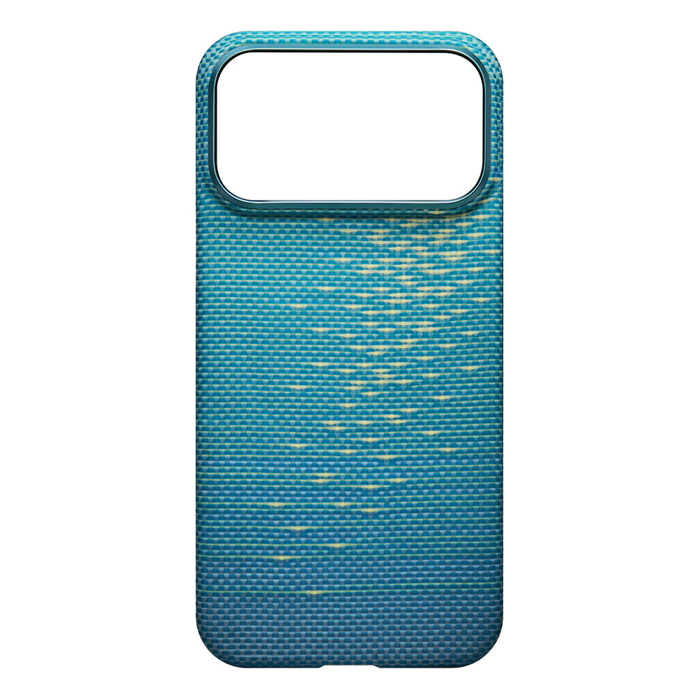 Apple iPhone 17 Pro Max Kılıf M-safe Şarj Özellikli Aramid Fiber Pitaka Glints of Gold Ultra Slim Serisi Kapak Gold